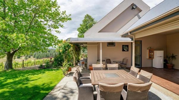 Hawkdun Rise Vineyard & Accommodation Alexandra Exteriör bild