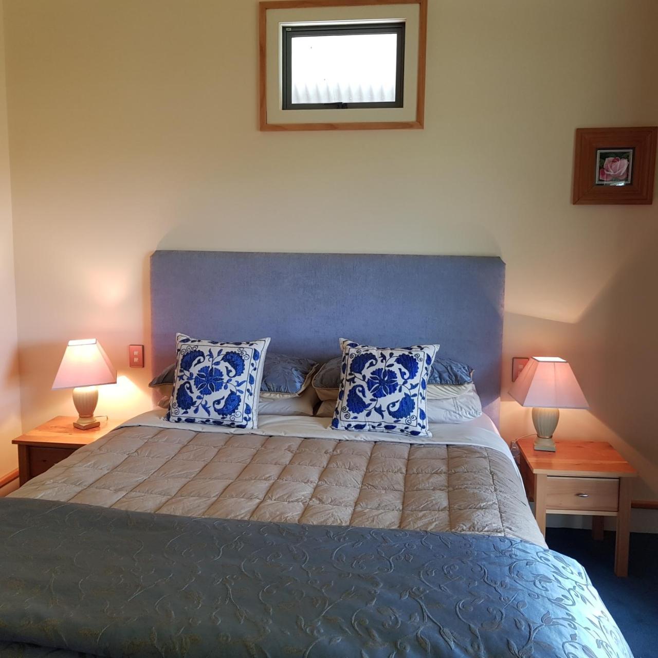 Hawkdun Rise Vineyard & Accommodation Alexandra Exteriör bild
